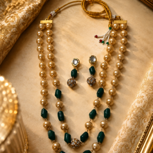 Beige Pearl & Emerald Green Beaded Necklace Set with Earrings
